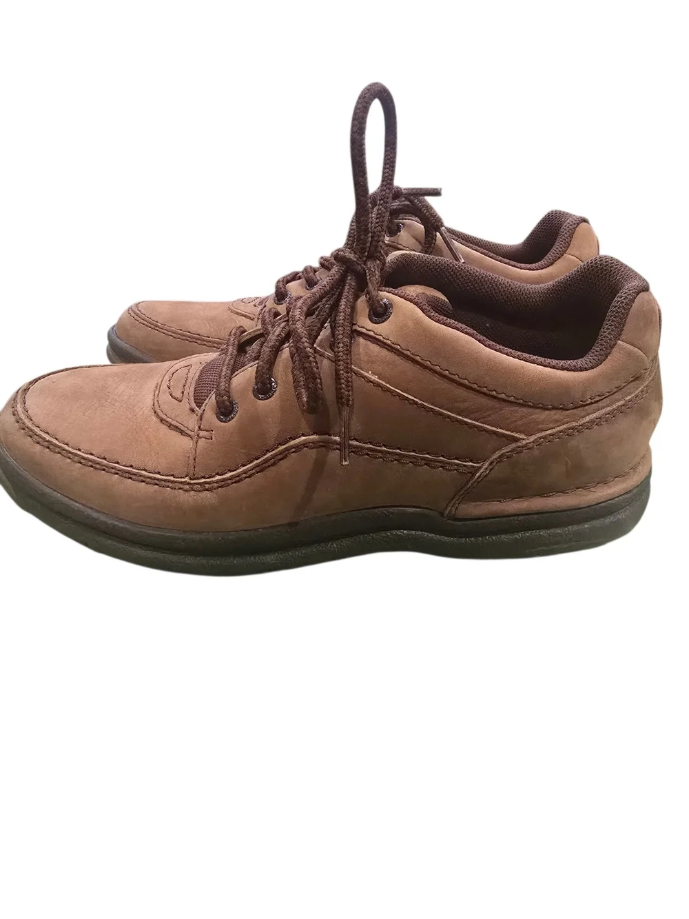 Rockport Men's World Tour Classic Nubuck Leather Lace Up 9M